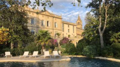 Château de Collias Hôtel 5 étoiles Gard Occitanie